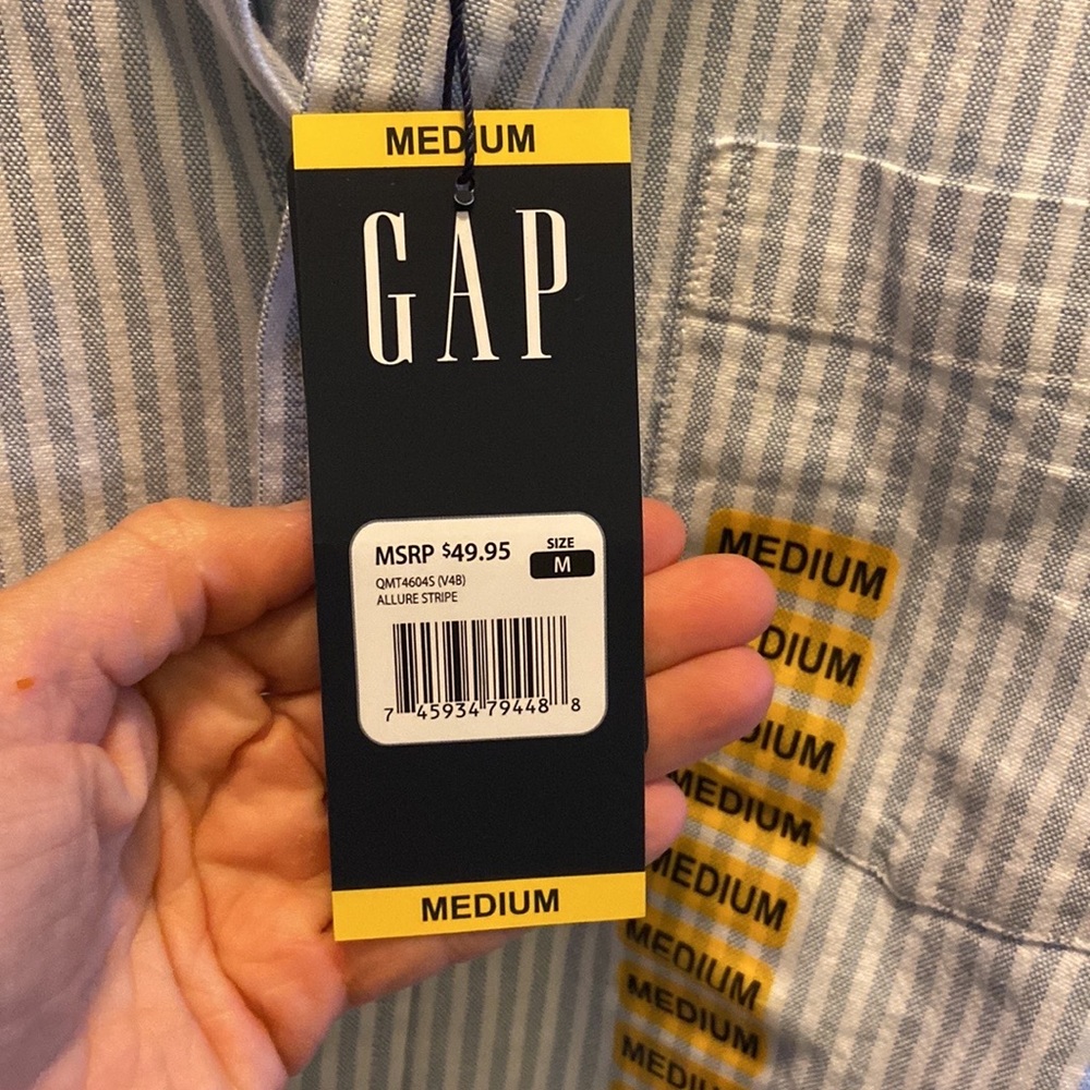 GAP Casual Blue and White Button Down Shirt
